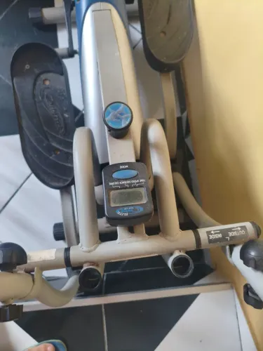 elíptico da marca Orbitrek