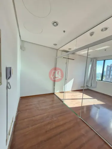 Sala à venda, Praia de Belas, Porto Alegre, RS