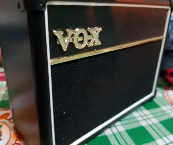 Radio a pilas am fm Vox