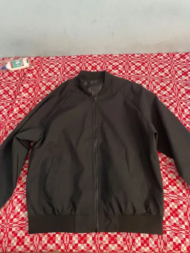 Jaqueta Bomber estilo zara