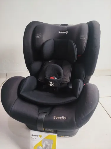 Cadeirinha Safety 1st everfix