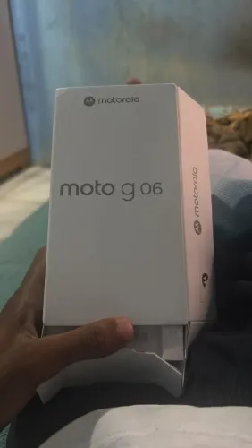 Celular moto g06
