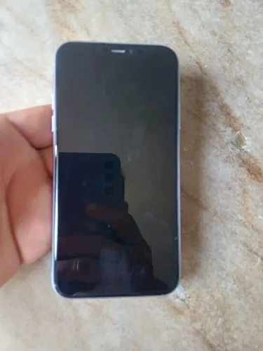 Iphone 11 64 gigas Semi-Novo Promoção. Leia a descrição.