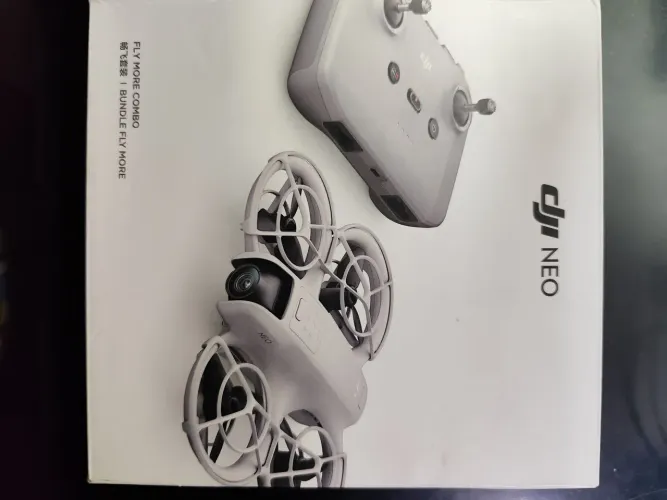 Drone DJI Neo Fly More Combo (1ª geração)