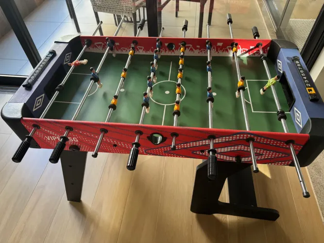 Mesa de pebolim/ totó dobrável - Umbro