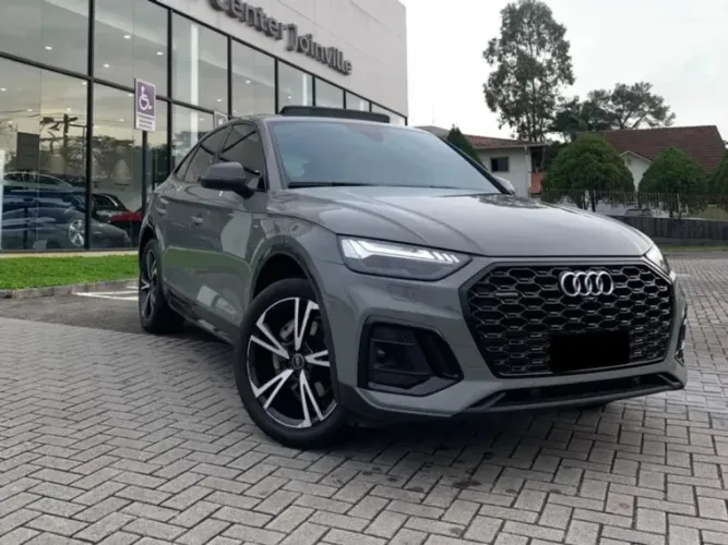 Audi Q5 Spb. S-line Black 2.0 TFSI Qua.s-tron 2022
