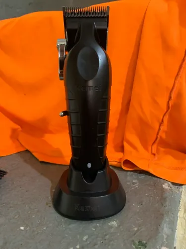 Máquina kemei km-2296