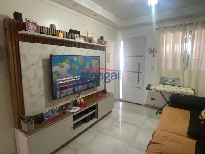 Casa em condomínio no Bosque das Aroeiras, Jacareí