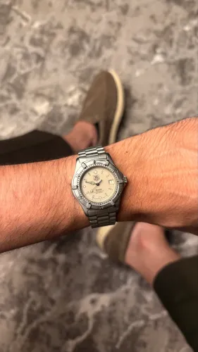 TAG HEUER PROFESSIONAL 2000