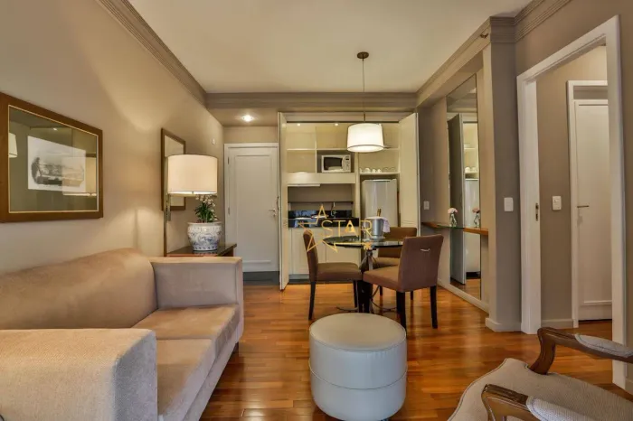 APARTAMENTO MOBILIADO À VENDA  ITAIM BIBI