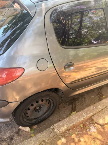 Peugeot 206 Sensation 1.4 Flex 8V 5P 2007