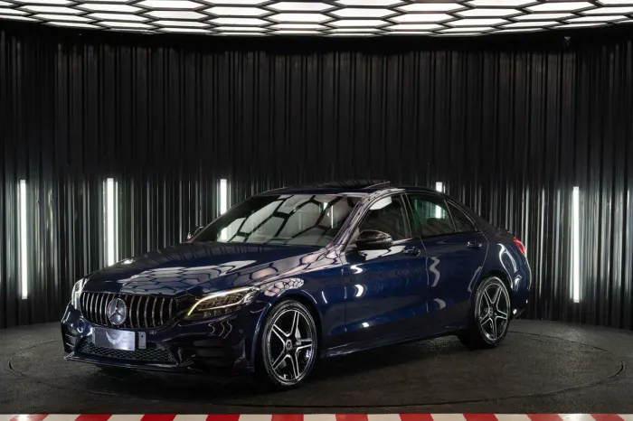 Mercedes-Benz C-300 Sport 2.0 16V Aut. 2019