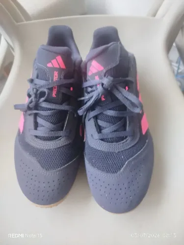 Chuteira adidas 38