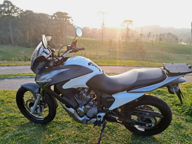 Transalp 700  excelente estado 