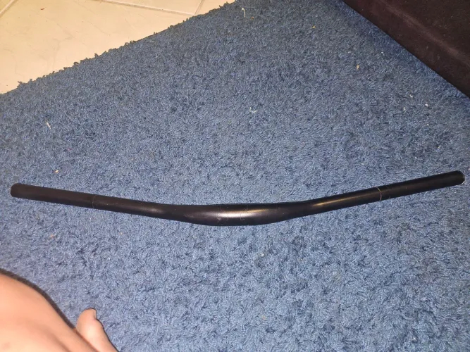 Vendo guidão de bicicleta semi novo