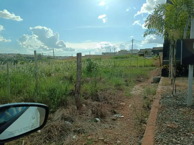 Terreno Jardim Itália 220M²