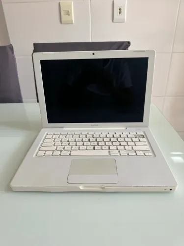 MacBook white A1181