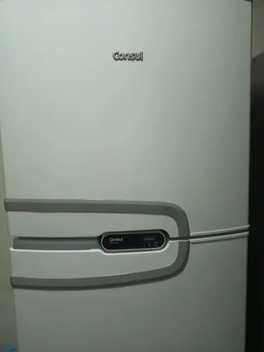 Geladeira Consul CMR44 Frost Free nova
