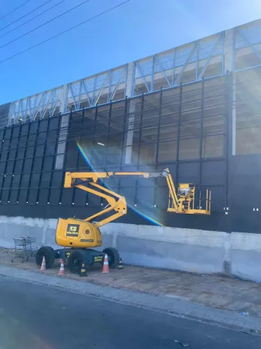 Plataforma elevatória Haulotte 16SPX altura de trabalho 16m, maquina em ótimo estado.