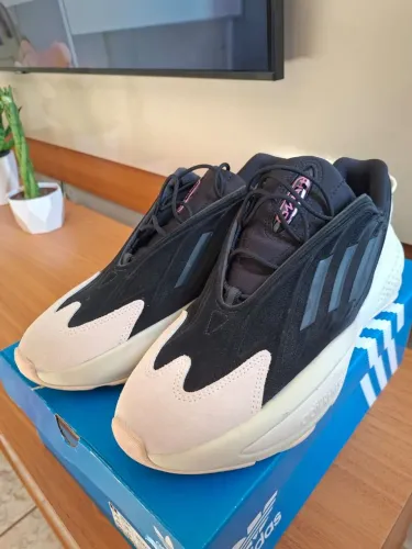 Tênis Adidas Ozrah