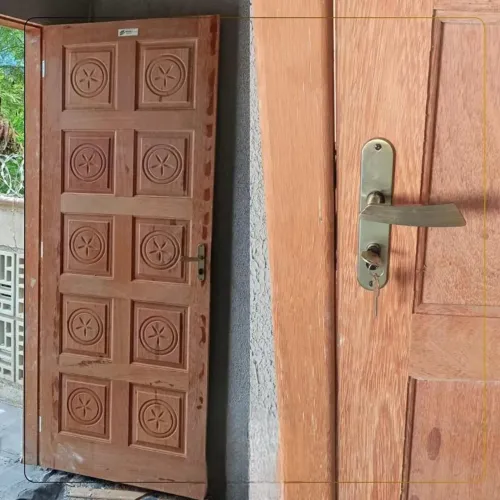 Instalação de portas e fechaduras digital/simples etc...  