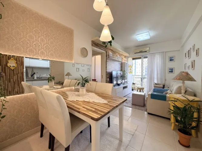 Apartamento 2 quartos Itacorubi Florianópolis Paris Dakar