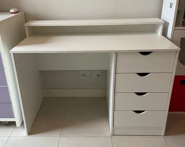 Escrivaninha de estudo tok stok