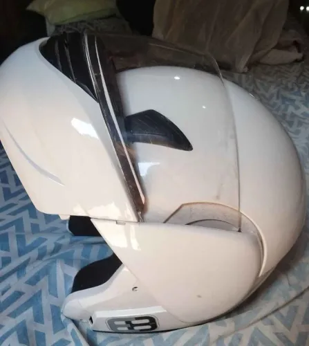 Capacete ebf E8 articulado 