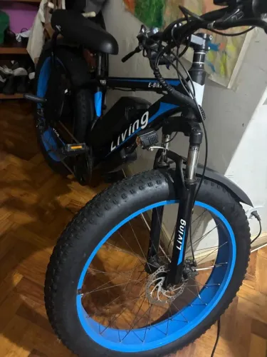 Bicicleta elétrica semi nova