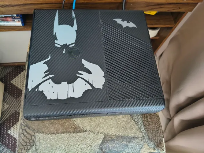 Xbox 360 em ótimo estado desbloqueado RGH e LT 10.