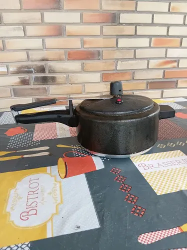 Panela de pressão craquelada 3 litros