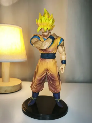 Goku Super Saiyajin - Dragon Ball Z (RÉPLICA)
