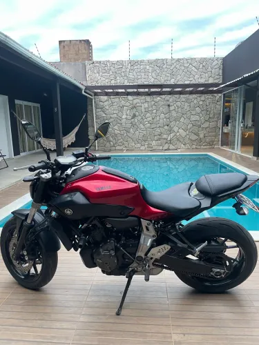 YAMAHA MT-07 ? 2016/2017