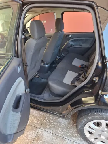 Ford Fiesta Sed. 1.6 8V Flex 4P 2013