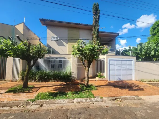 SOBRADO SUITÉ MASTER - 500M² CONSTRUÍDO - JD JACY