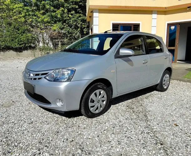 Toyota Etios XS 1.5 Flex 16V 5P Aut. 2017