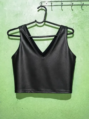 cropped estilo couro, preto, tam P