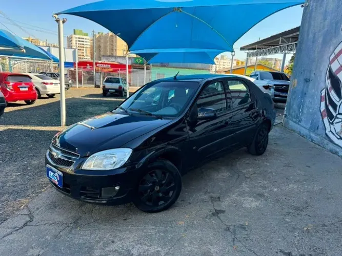 Chevrolet Prisma Sed. Maxx/ LT 1.4 8V Econof. 4P 2012