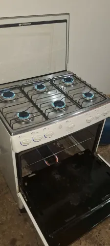 Vendo fogão continental seis bocas funcionando perfeitamente 