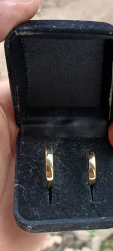 Vendo aliança ouro18