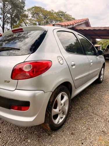 Peugeot 207 XS 1.6 Flex 16V 5P 2010