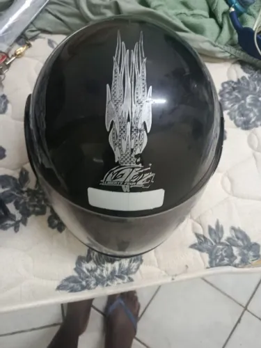 Capacete