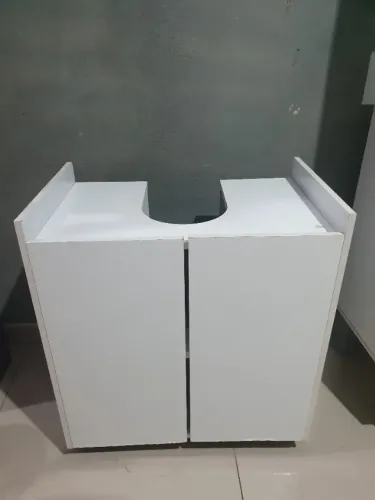 armário de banheiro