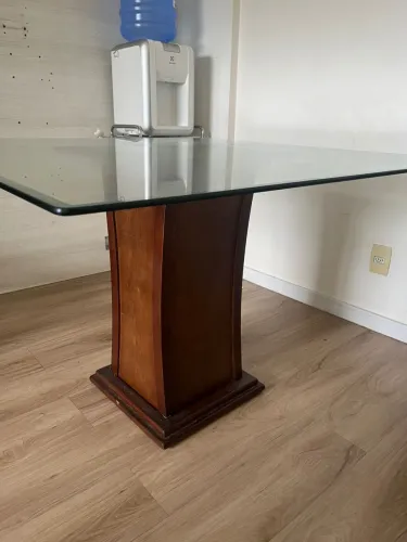 Mesa de vidro temperado 
