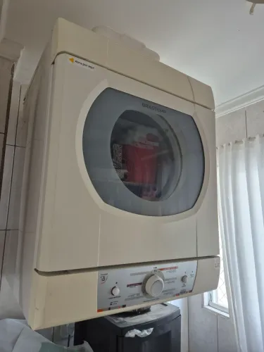 Secadora suspensa Brastemp 10kg