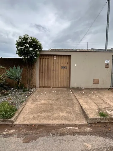 Casa no Parque Estrela Dalva