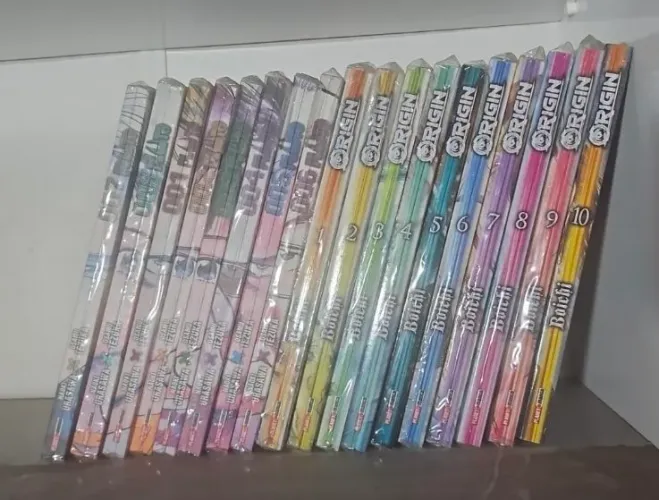Mangá Pluto e Origin completos.