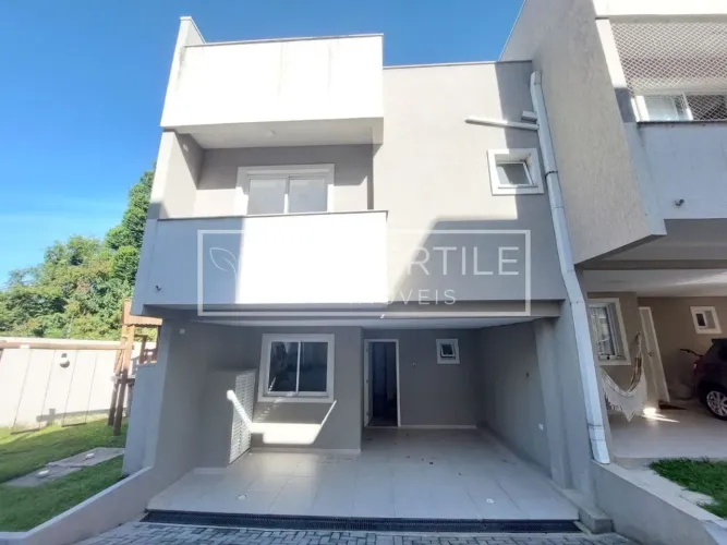 Sobrado com 3 Quartos, 1 Suíte, 140M², Aluguel de R$ 4.800,00 + Taxas - Campo Comprido, Cu