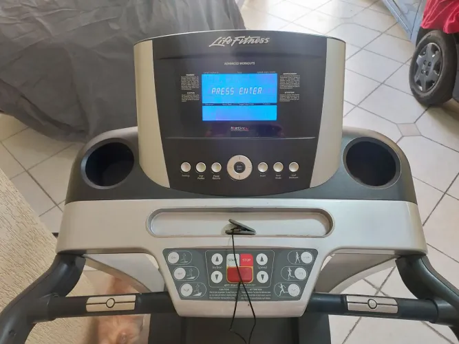 Esteira Life Fitnes T3