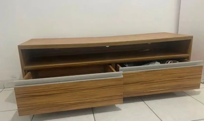 Rack de madeira 